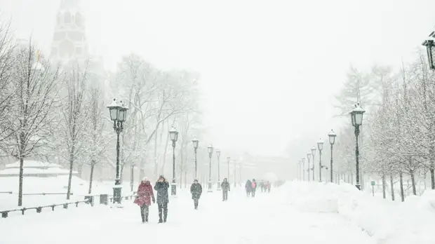 Синоптик Шувалов рассказал, когда в Москве закончится снегопад