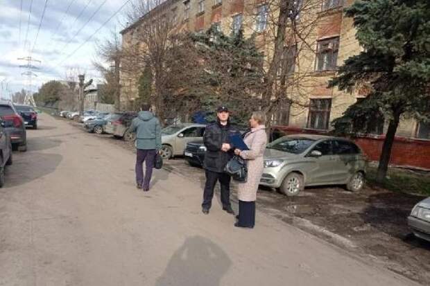 В Тамбове прошли рейды против парковки на зелёных зонах