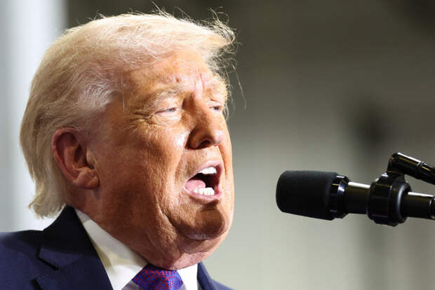 Трамп объяснил выбор названия операции в Иране