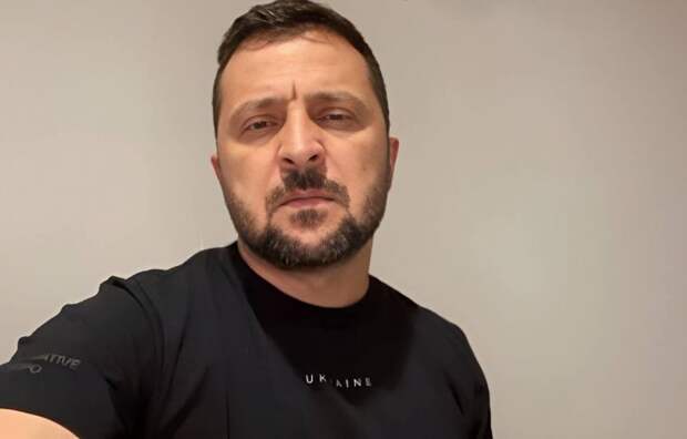 Зеленский впервые с начала СВО сел на украинский самолет