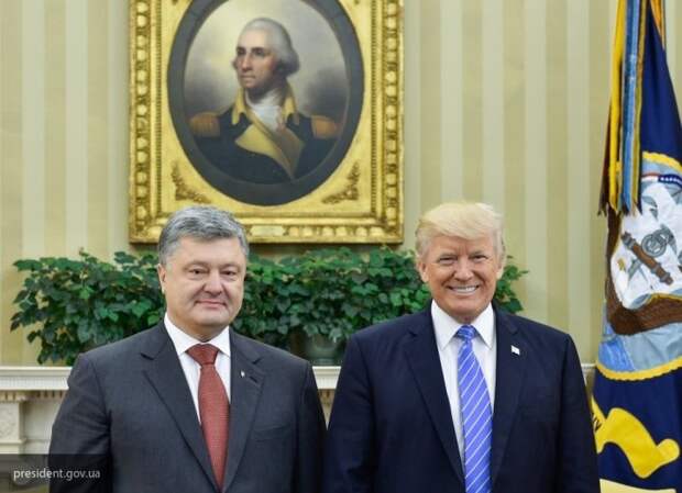 Дональд Трамп поздравил Петра Порошенко с Днём независимости Украины