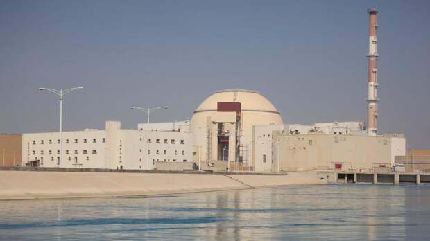 Эвакуированные с АЭС «Бушер» 94 россиянина отправились на родину