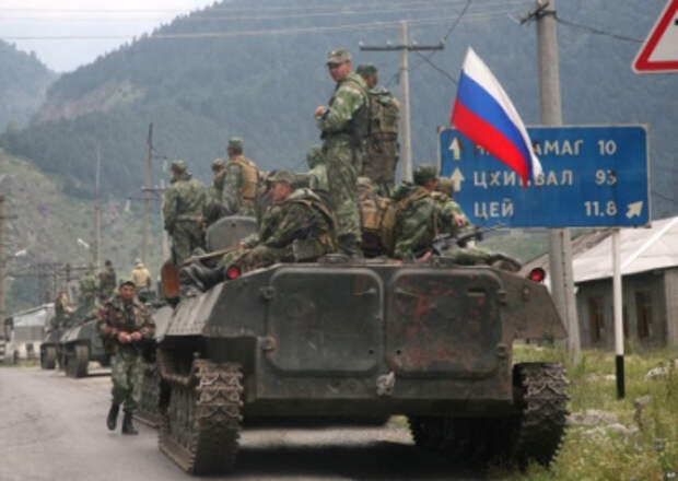Медведев назвал действия Грузии в 2008 году «объявлением войны России». Грузия заявила о готовности вступить в НАТО