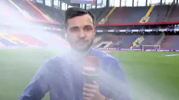 «Не думал, что полив газона включится»: промокший в эфире журналист об инциденте, о чувстве юмора и о своей популярности