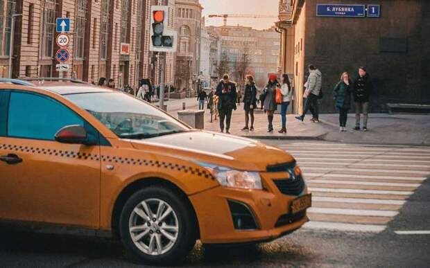 Карьера в такси: как из водителя стать директором таксопарка