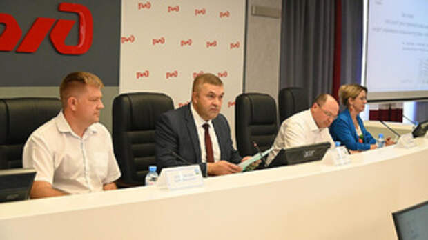 Трехсторонняя комиссия Барнаула по регулированию социально-трудовых отношений / Фото: barnaul.org / Андрей Чурилов