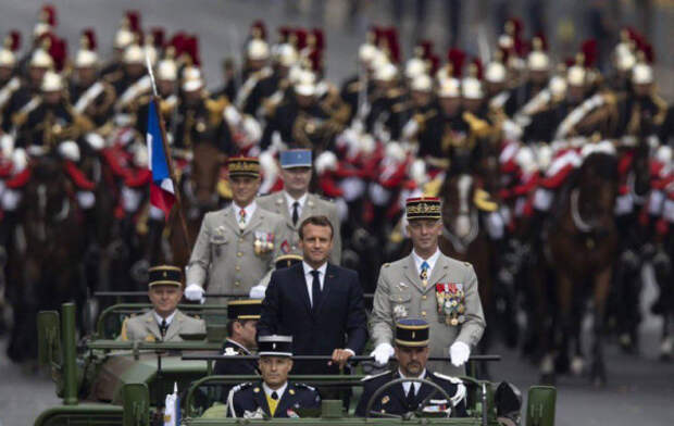 napoleon1.jpg napoleon1.jpg