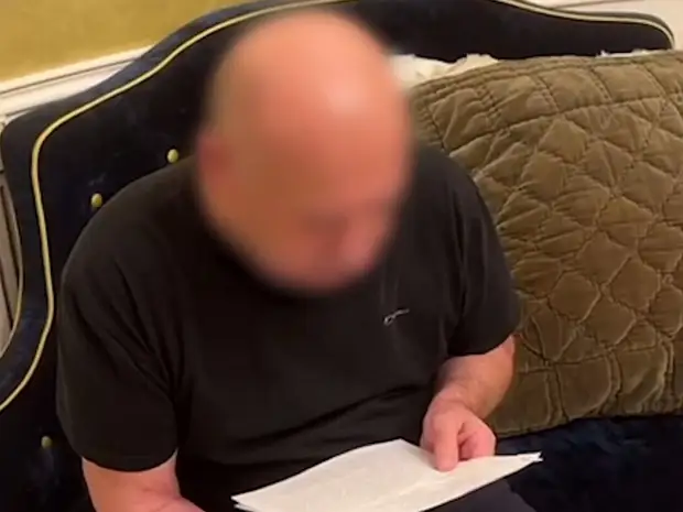 Еще один "сокол Алиева", когда его брали, начал задыхаться.