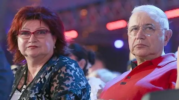 Суд окончательно разделил имущество Степаненко и Петросяна