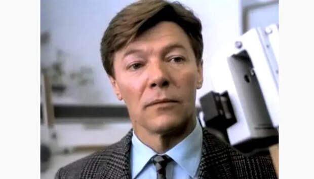 Покорил миллионы сердец, но остался в одиночестве: Горькая цена славы актера Александра Збруева