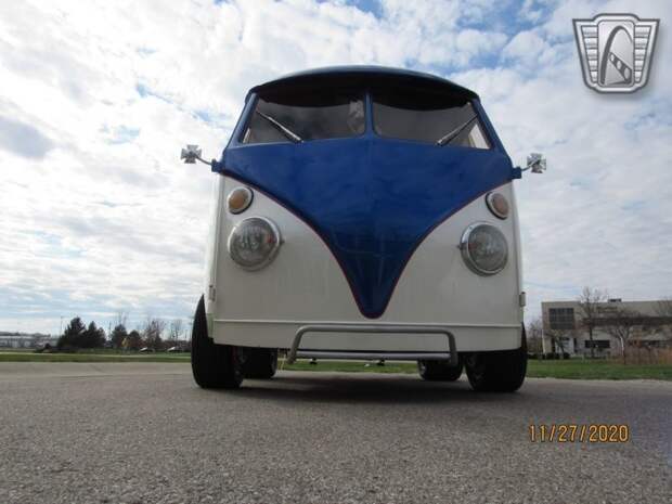 Очень мощный грузовичок, созданный из минивэн Volkswagen T1