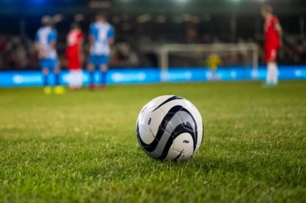 Чемпион Европы Нани возобновил карьеру и перешёл в «Актобе»