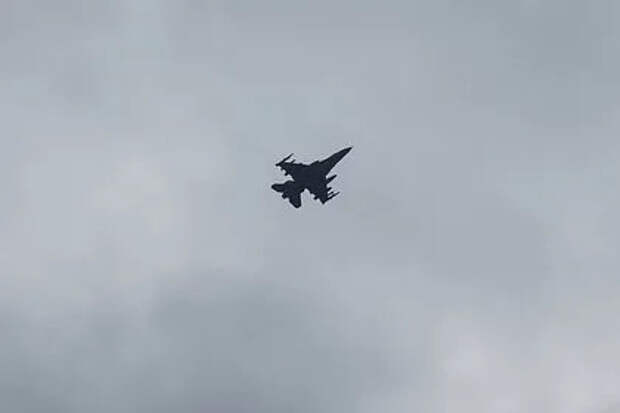 Зеленский раскрыл подробности о сбитом американском F-16