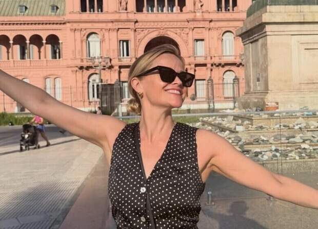 Блондинке в законе — 50: Уизерспун получила необычный презент от экс-жены Аффлека