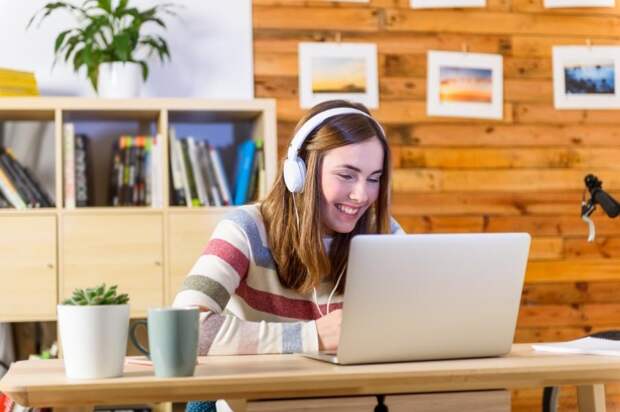 Ускорение видеолекций в 2 раза не снижает усвоение материала — исследование: Новости ➕1, 13.01.2022