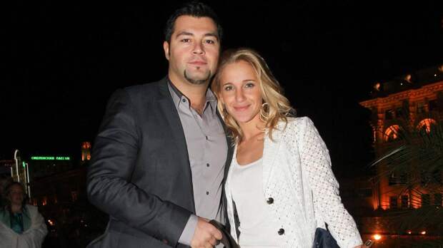 «Яркий альфа-самец хочет и делает»: Юлия Ковальчук раскрыла секрет долгого брака с Алексеем Чумаковым