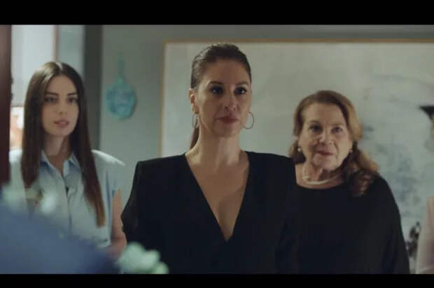 Спорный сериал «Клюквенный шербет» под проверкой RTÜK: задержана сценаристка шоу