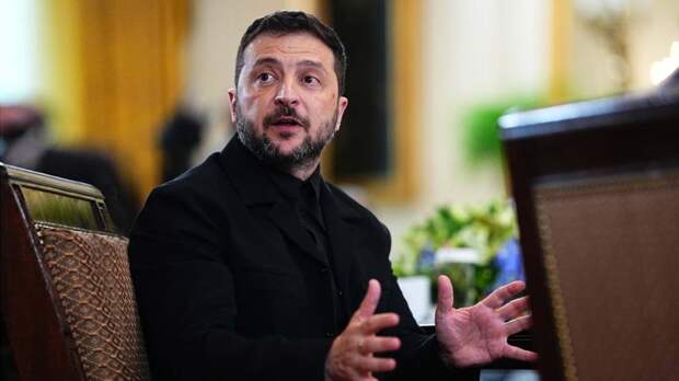 Зеленский раскритиковал Кличко после удара "Орешником"