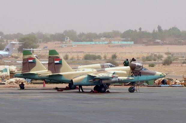 Sudanese_Air_Force_Sukhoi_Su-25_Onyshchenko-1.jpg