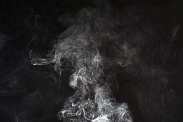 Как избавиться от запаха сигаретного дыма в доме?