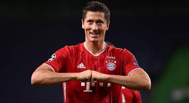 «Бавария» начала переговоры с Левандовски по продлению контракта