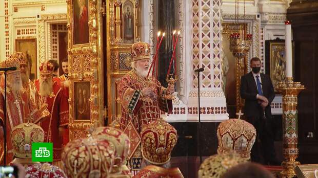 Патриарх Кирилл в день тезоименитства провел литургию в Храме Христа Спасителя