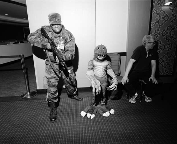 Съезды клоунов, сутенёров, Линкольнов и других необычных сообществ. Фотограф Иветт Мари Достатни
