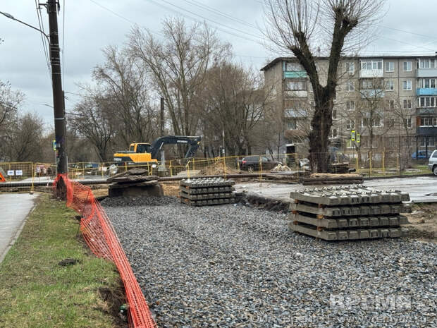 Реконструкция трамвайных путей продолжается в заречной части Нижнего Новгорода