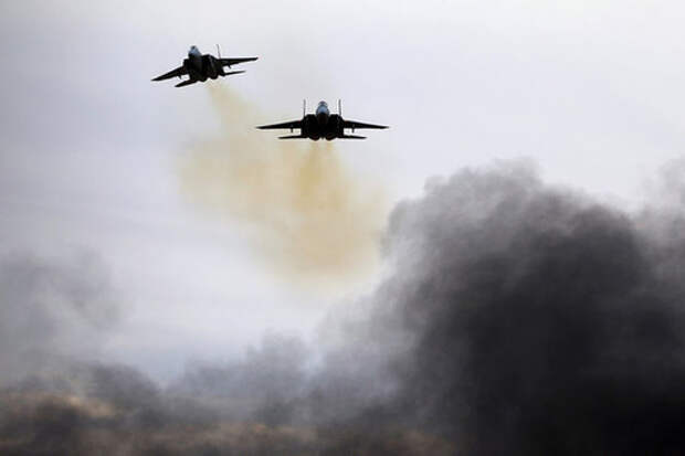 ЦАХАЛ атаковала 2 ключевых объекта по производству баллистических ракет в Иране