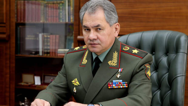 Глава Крыма поздравил министра обороны Сергея Шойгу с юбилеем
