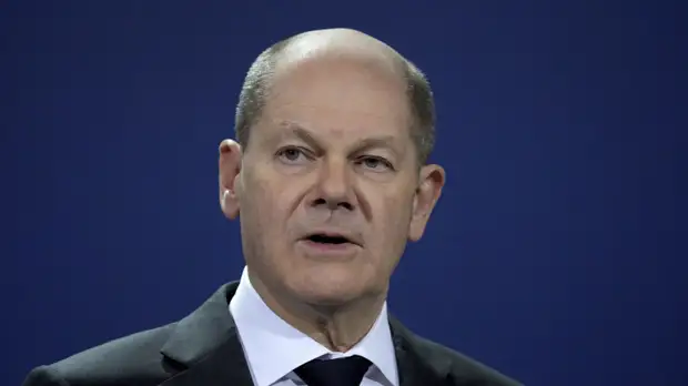 Канцлер ФРГ Шольц выразил соболезнования в связи со стрельбой в Гейдельберге