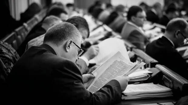 В 2027 году трижды пересчитают пенсии - но не всем. Кого коснётся августовское повышение?