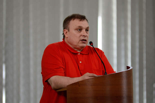 Продюсера "Ласкового мая" Разина могут заочно арестовать по делу о мошенничестве