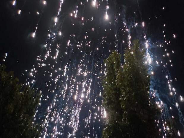 Беспилотник снял удар зажигательными боеприпасами по Марьинке (ФОТО, ВИДЕО)