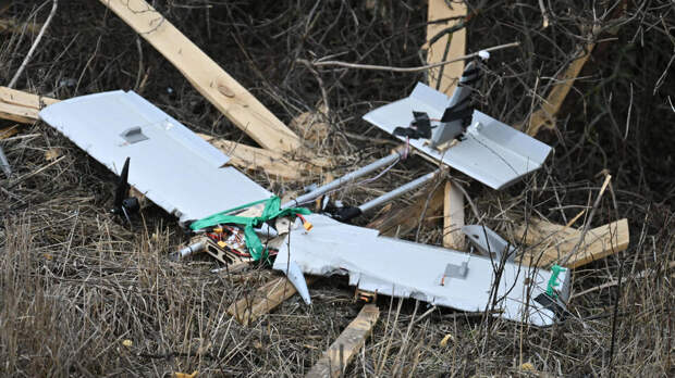Один человек погиб и шестеро пострадали при ударе ВСУ по селу в Курской области
