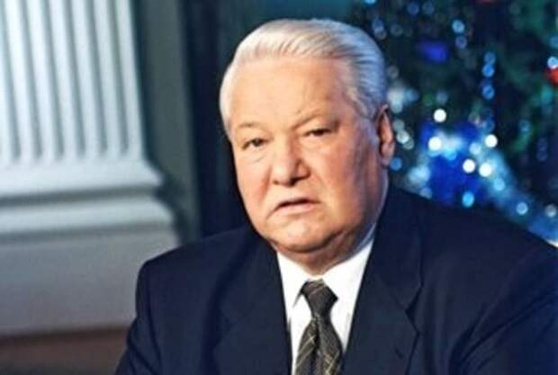 Песков: Роль Ельцина в становлении современной России трудно переоценить