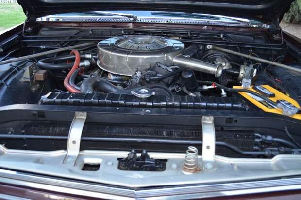 Редкий Imperial Crown Coupe 1967 года продают на аукционе (69 фото)