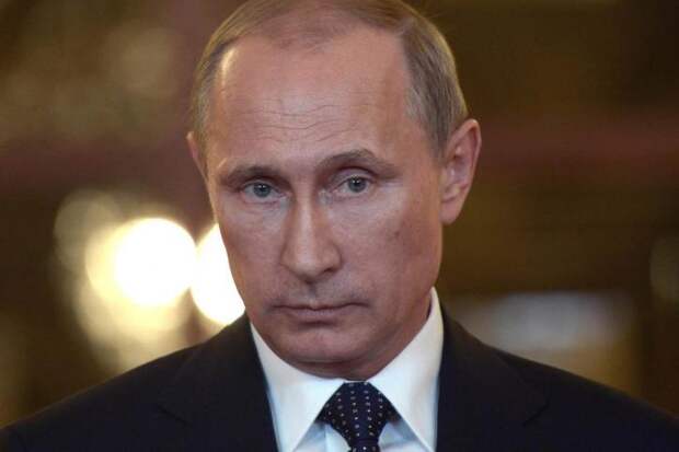 Владимир Путин также дал ответ на вопрос, будет ли баллотироваться в президенты. Владимир Путин также дал ответ на вопрос, будет ли баллотироваться в президенты.