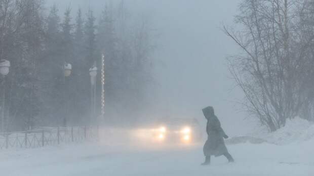 Перевозчик отменил рейсы между Ноябрьском и Вынгапуровским из-за непогоды