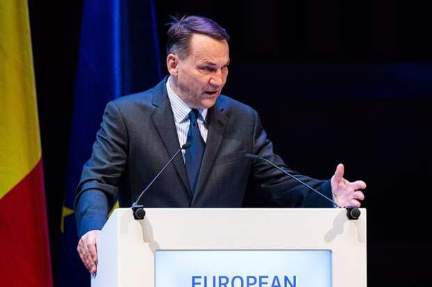 Сикорский: контроль над Ормузом — локальное преимущество Ирана в конфликте с США