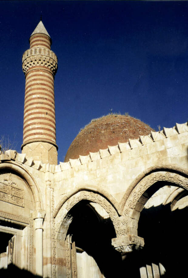 http://www.mountain.ru/world_mounts/turciya,%20iran/2003/ararat/img/6.jpg