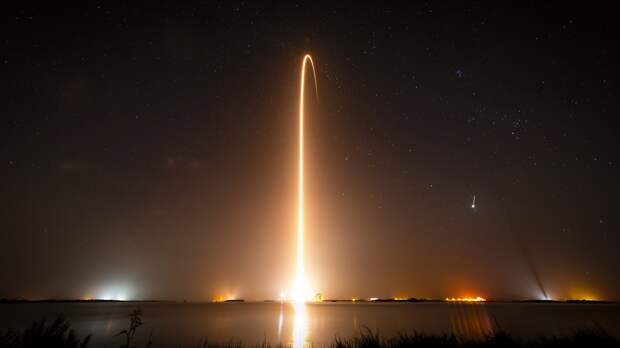 Китайские спутники вымотали аппараты Starlink в космосе