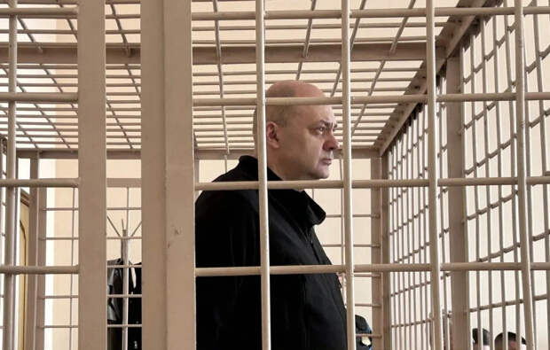 Экс-губернатор Курской области Смирнов признал вину в суде