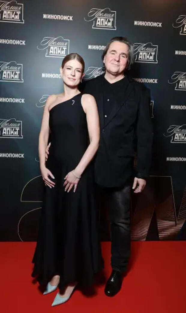 Константин Эрнст с женой Софьей