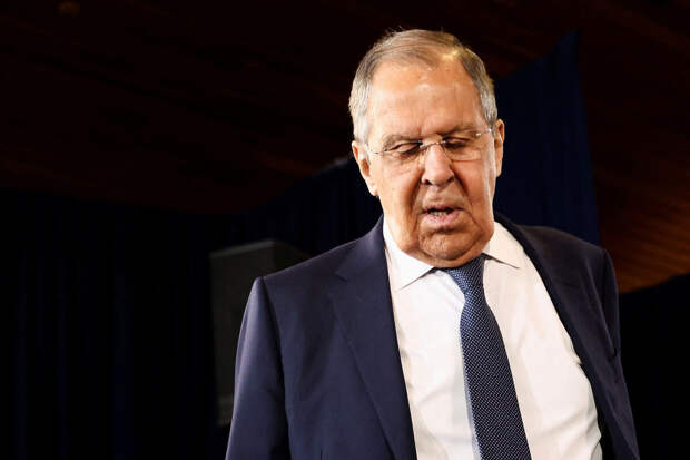 Лавров: РФ и КНР играют роль стабилизатора в международных делах