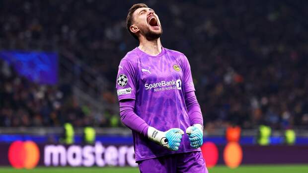 «Поставьте ему памятник!» Норвежские фанаты восхищены русским вратарем Хайкиным в матче ЛЧ с «Интером»