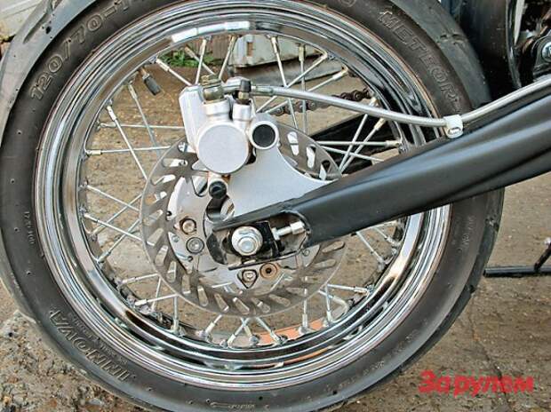 008_moto_1211_038
