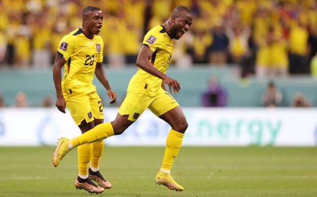 Сборная Катара первой в истории из хозяек ЧМ проиграла матч открытия