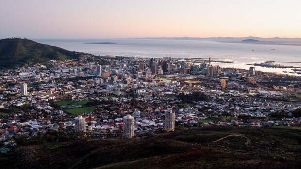 Власти ЮАР отменили запрет на производство и экспорт вина