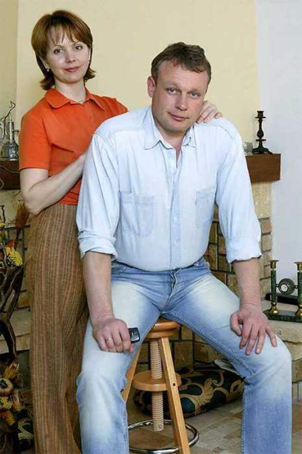 Сергей Жигунов с женой Верой. / Фото: Марк Штейнбок.